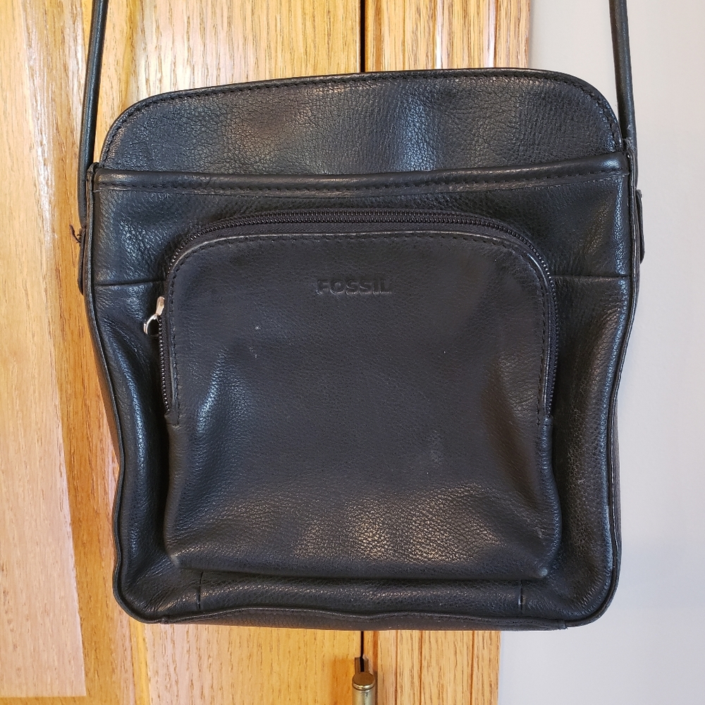 Fossil Crossbody Bag - Picture 2 of 14